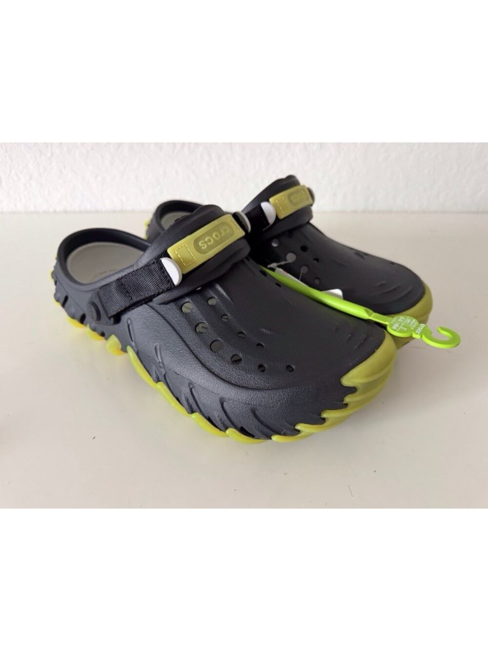 Crocs Echo Icey Ro Clog 211458-001 Black Green 211458-001 Men’s Sz 9 Women’s 11
